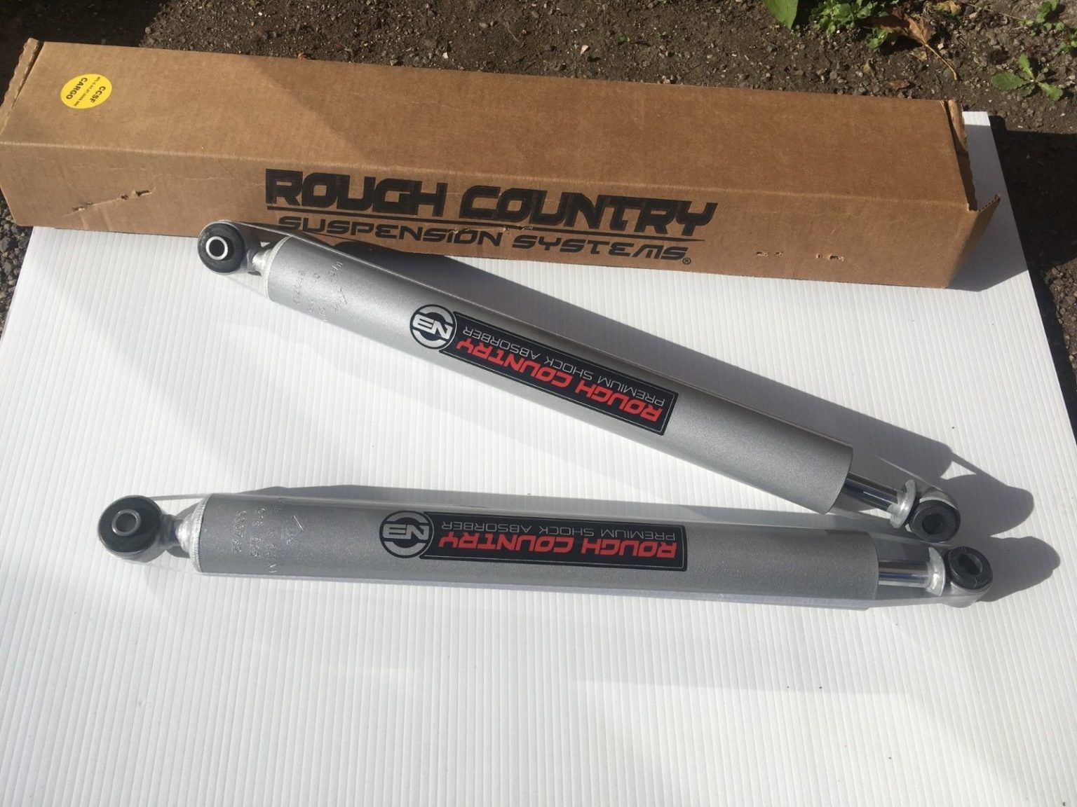 2 x Rough Country 14″ Travel *N3 Series* Shock Absorbers 23201 LLama 4×4